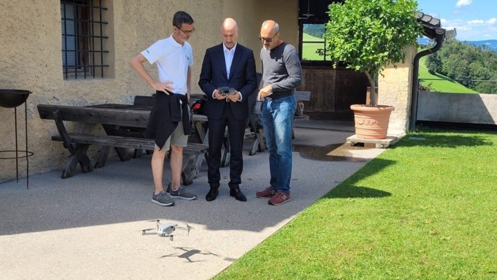 Roland und die Crew