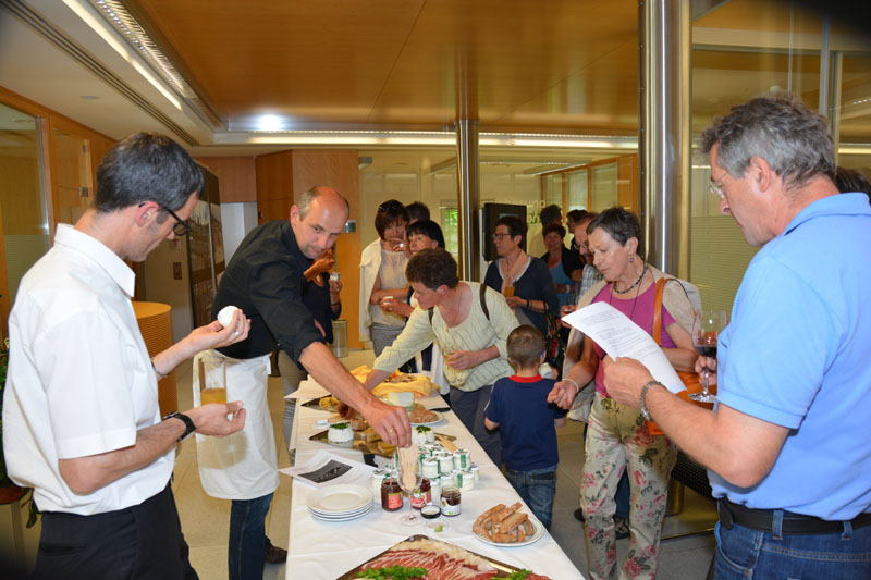 Buffet "Moserhof" anlässlich der Eröffnung in Sterzing Buffet "Moserhof" anlässlich der Eröffnung in Sterzing