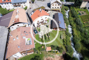 Caseificio aziendale Englhorn a Clusio Caseificio aziendale Englhorn a Clusio